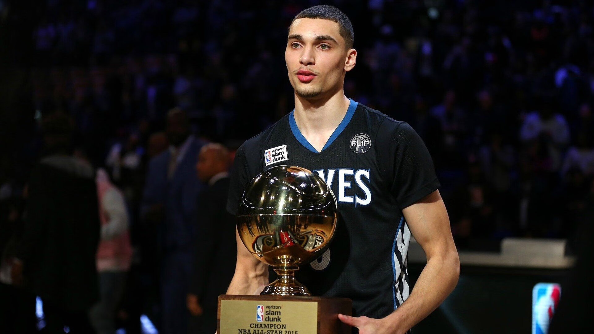 开云体育官方网站-凯尔特人铁血防守锁死雷霆，贝恩末节接管比赛上演逆转好戏