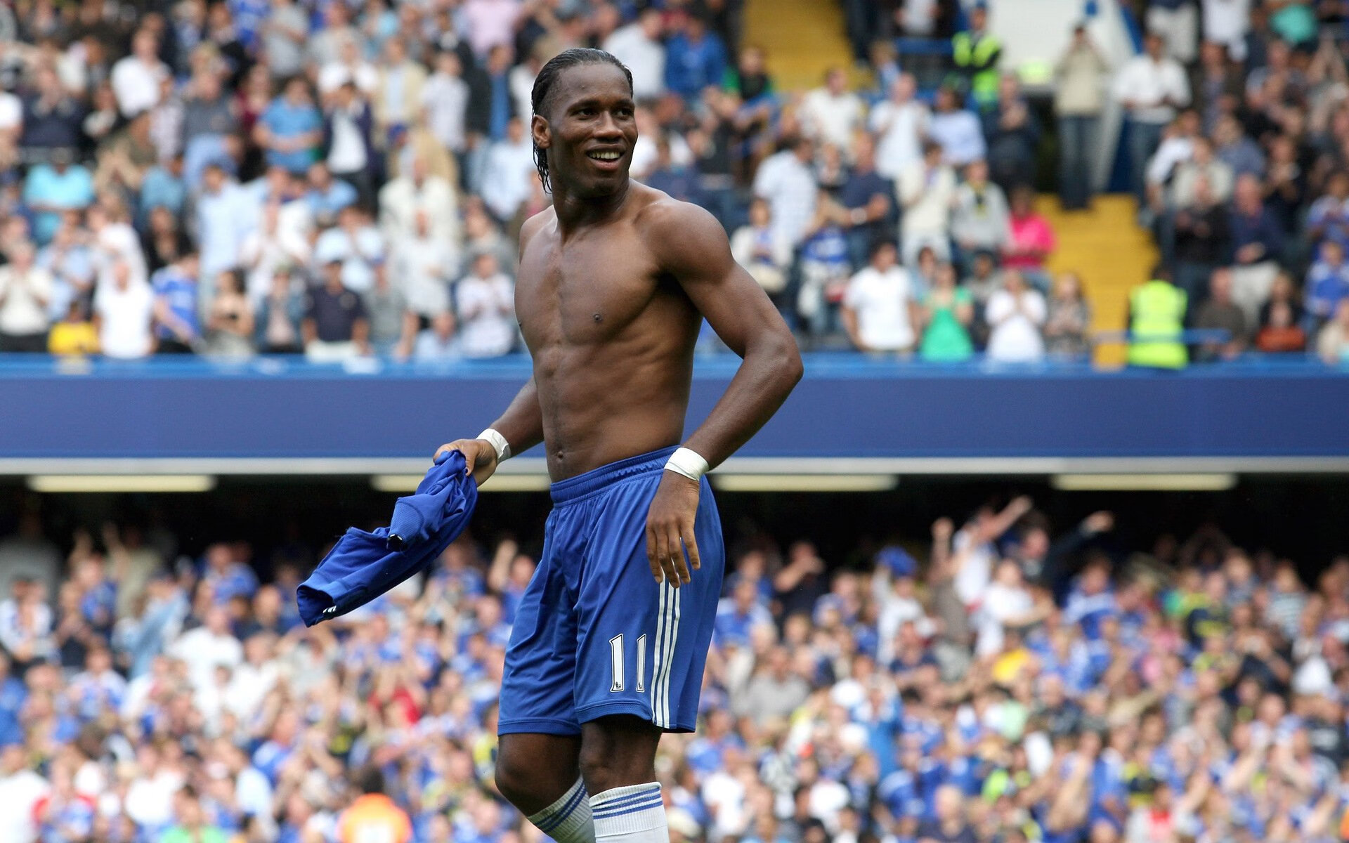 开云体育官方网站-霍勒迪大场面先生！深圳队用铁血防守粉碎开拓者小球神话